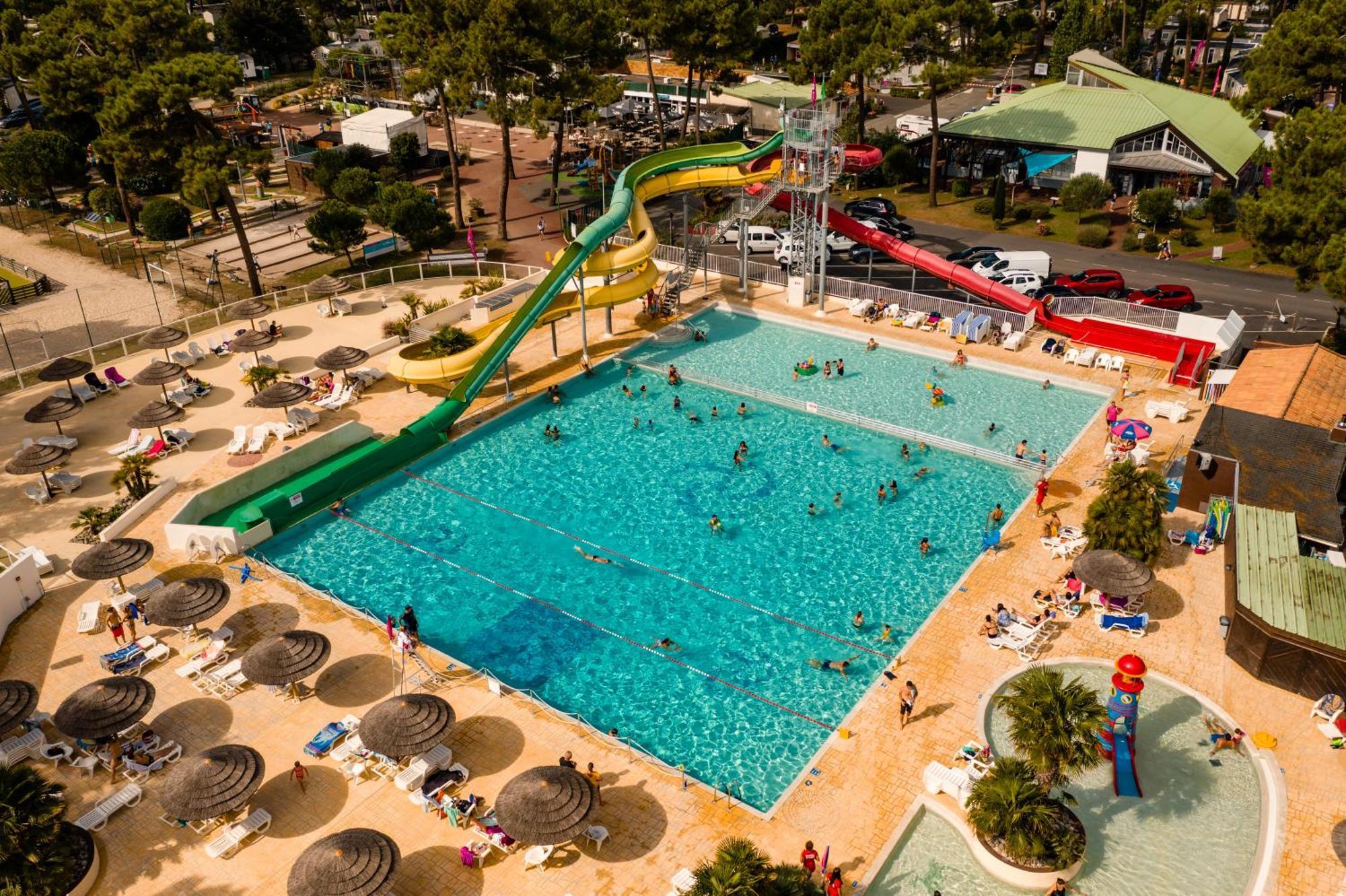 Hotel Escale Entre Terre Et Mer à Les Mathes Extérieur photo